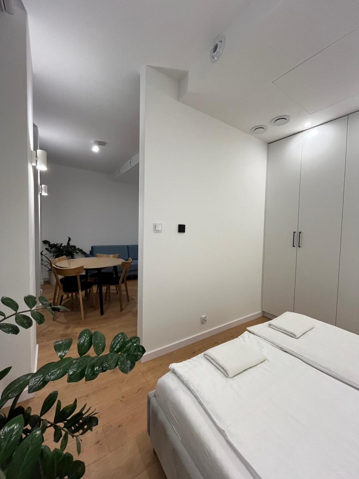 Quiet Luxury Hideaway Apartment Krakow Luaran gambar